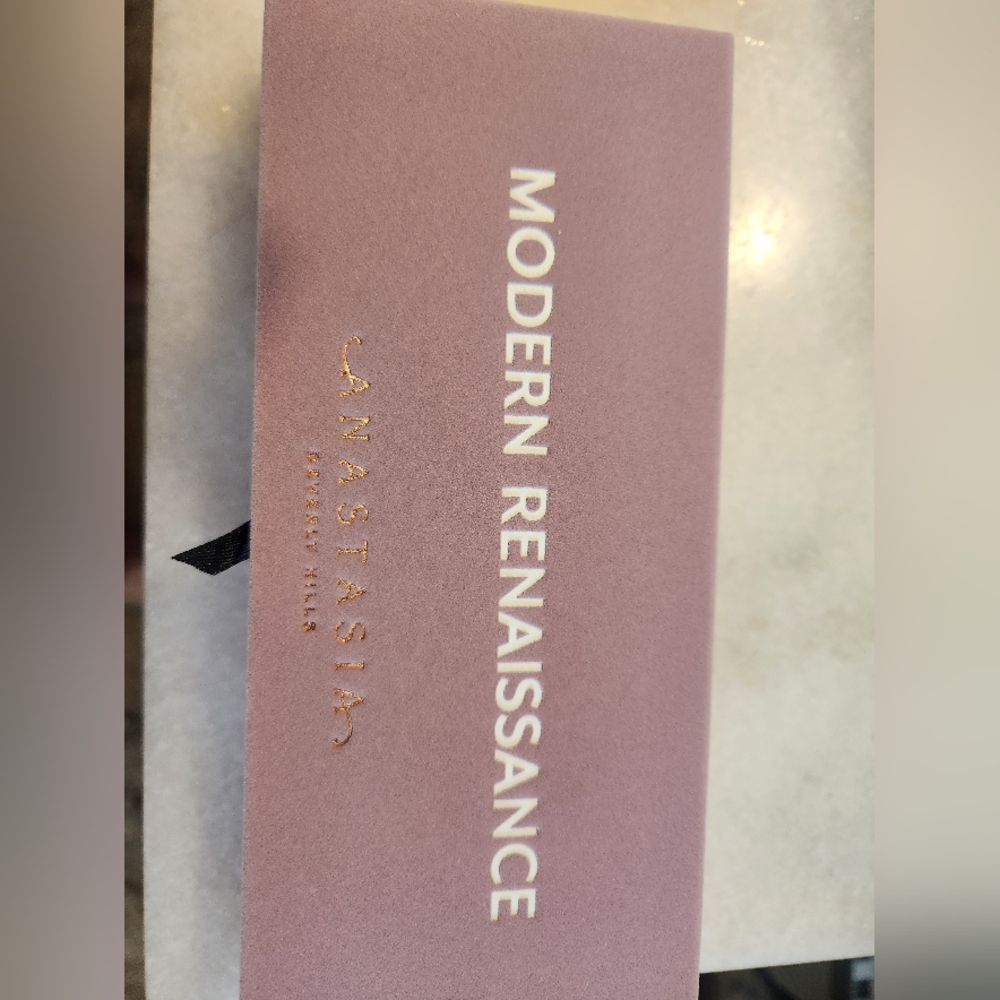 Anastasia Beverly Hills Eyeshadow Palette - Vibrant Hues - Picture 2 of 2